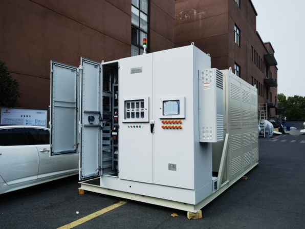 900KW電加熱導(dǎo)熱油爐，電熱導(dǎo)熱油爐出貨